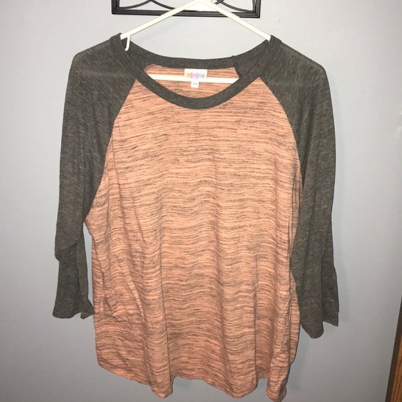 SOLD Lularoe Randy Baseball Tee - Picture 1 of 4